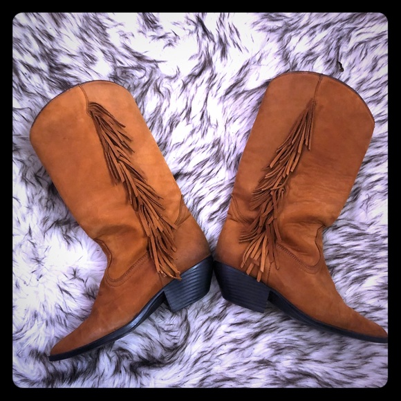 VINTAGE- Suede fringe boots, MaineWoods Brand - Picture 1 of 4